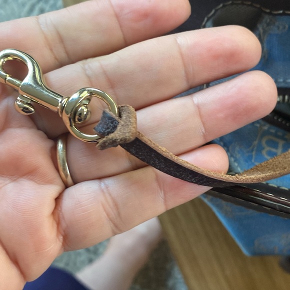 Dooney & Bourke bag - Picture 9 of 15